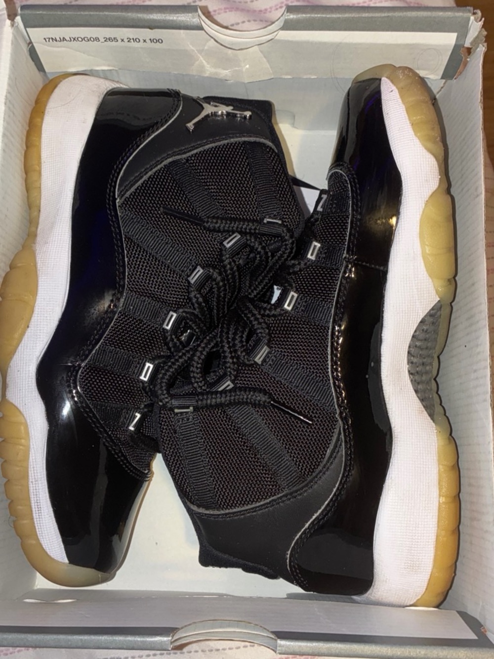 Jordan Air Jordan 11 Retro GS Black/White 5Y High Top Basketball